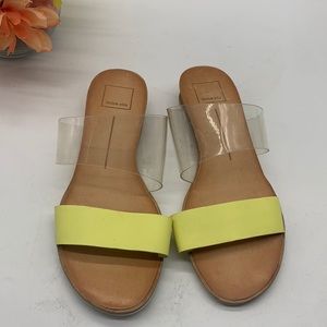 Dolce Vita Clear Yellow Flat Sandal Size 8.5. BFL3914